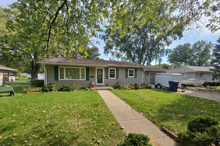 1230 N Randall Ave Janesville, WI 53545, Rock County