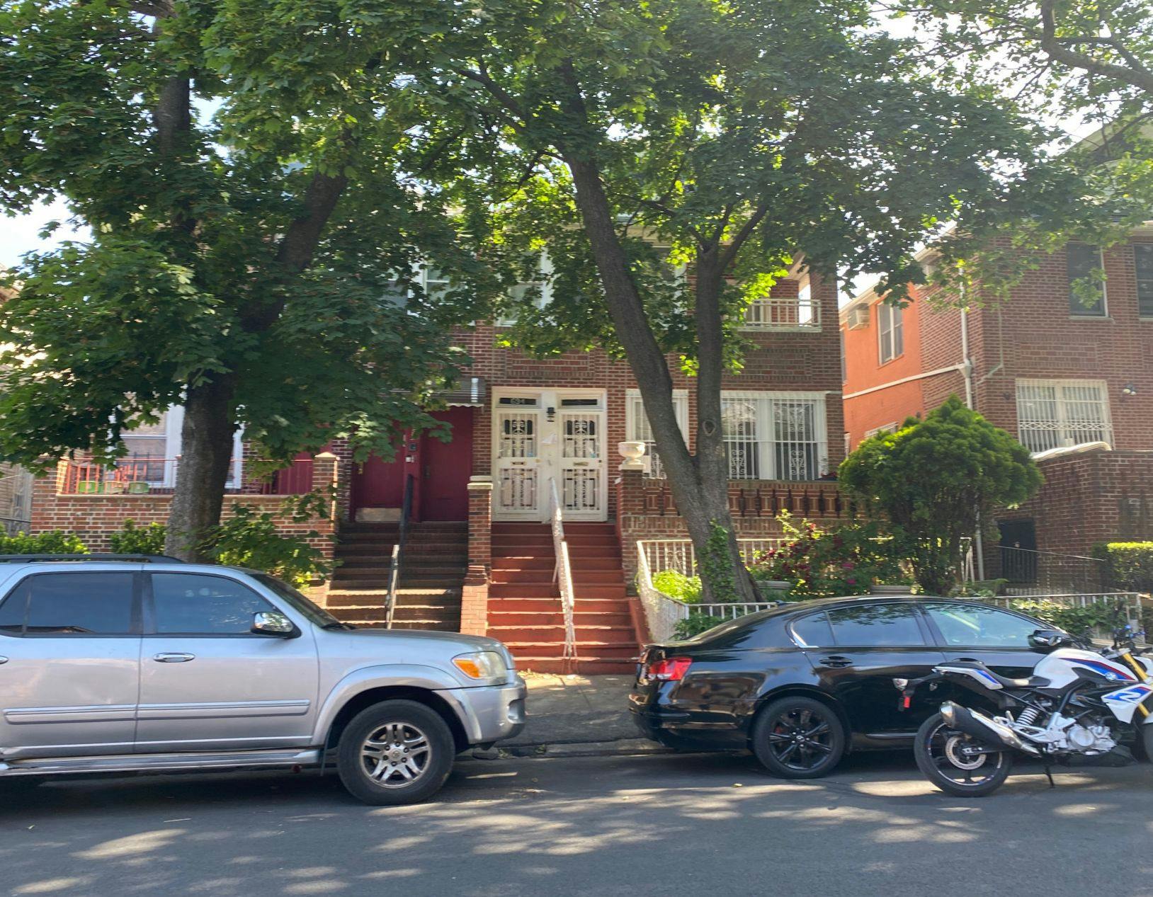 Crown St, Brooklyn, NY 11213 #1