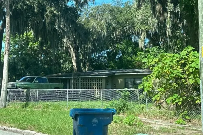 Sebago Ave, Jacksonville, FL 32233 #1
