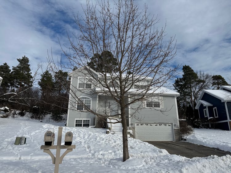 36 Burnette Dr Antioch, IL 60002, Lake County