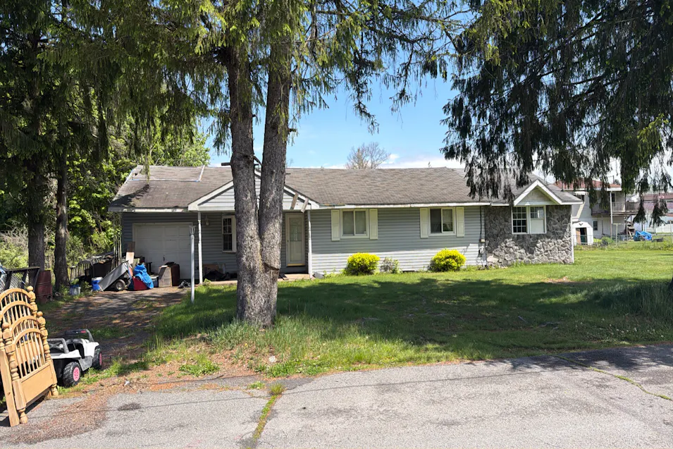 555 Westwood Ln Frackville, PA 17931, Schuylkill County