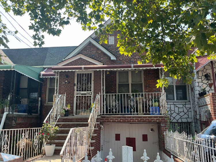 8820 Avenue B Brooklyn, NY 11236, Kings County