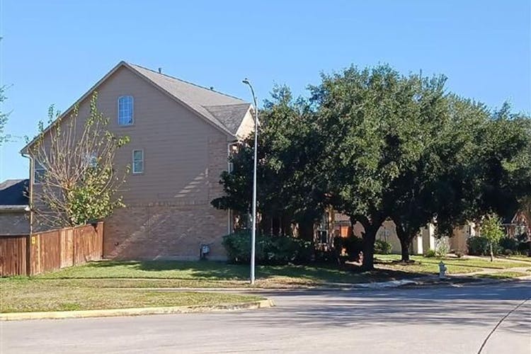 6622 Felicia Oaks Trl Houston, TX 77064, Harris County