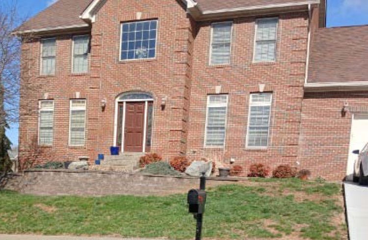 6607 Cameron Dr Charlestown, IN 47111, Clark County