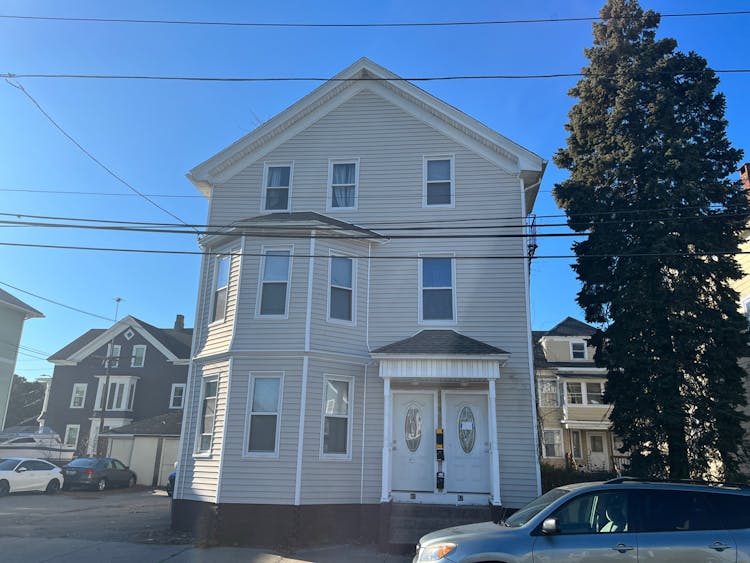 60 Lisbon Street Providence, RI 02908, Providence County