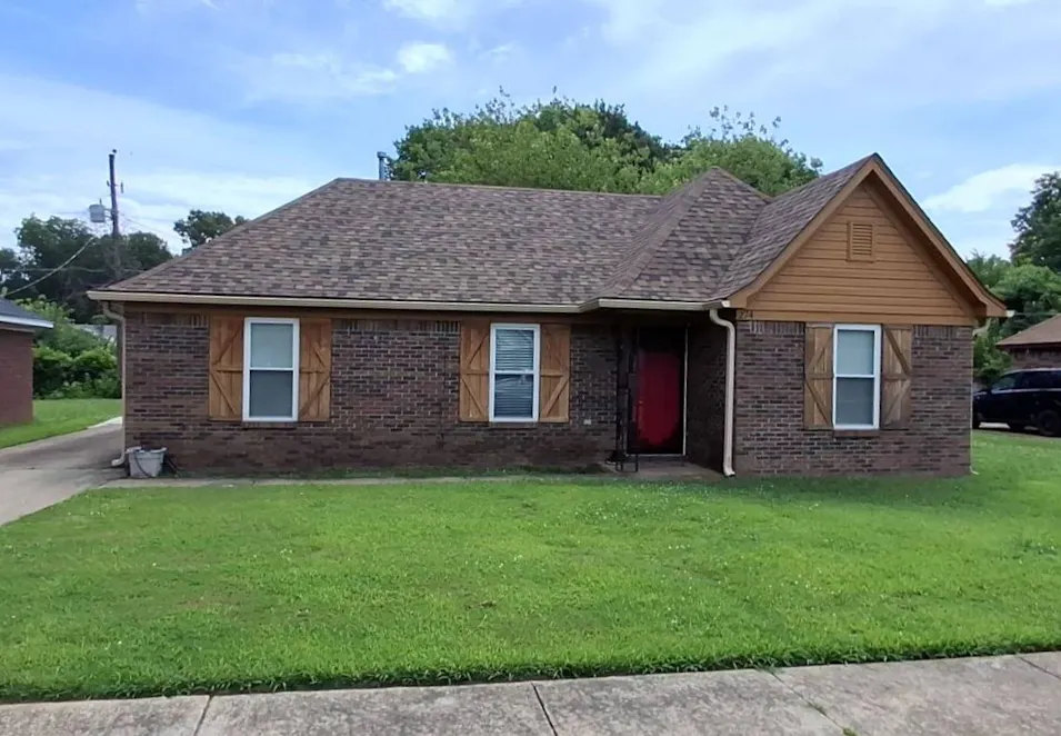 274 Baltic Street Memphis, TN 38112, Shelby County