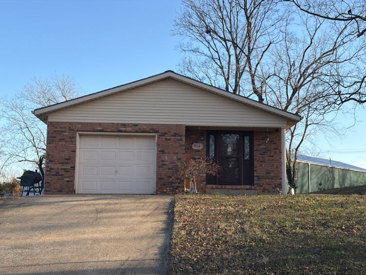 914 Lower New Harmony Rd Mount Vernon, IN 47620, Posey County