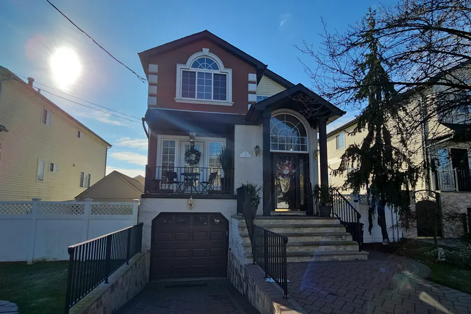 72 Pitney Avenue Staten Island, NY 10309, Richmond County