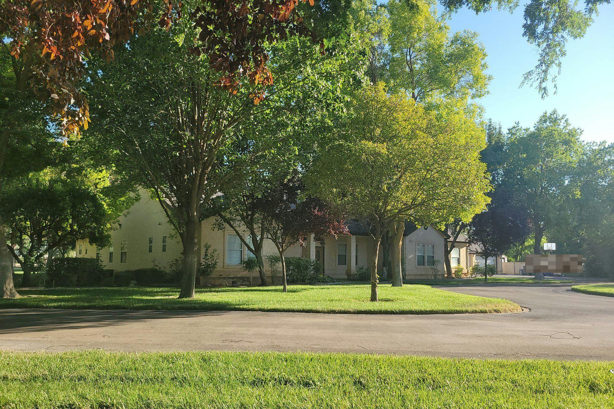 Cortland Ave, Sanger, CA 93657