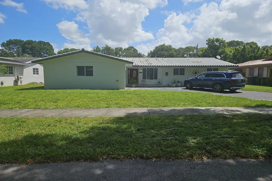 14371 Lake Crescent Pl Miami Lakes, FL 33014, Miami-Dade County