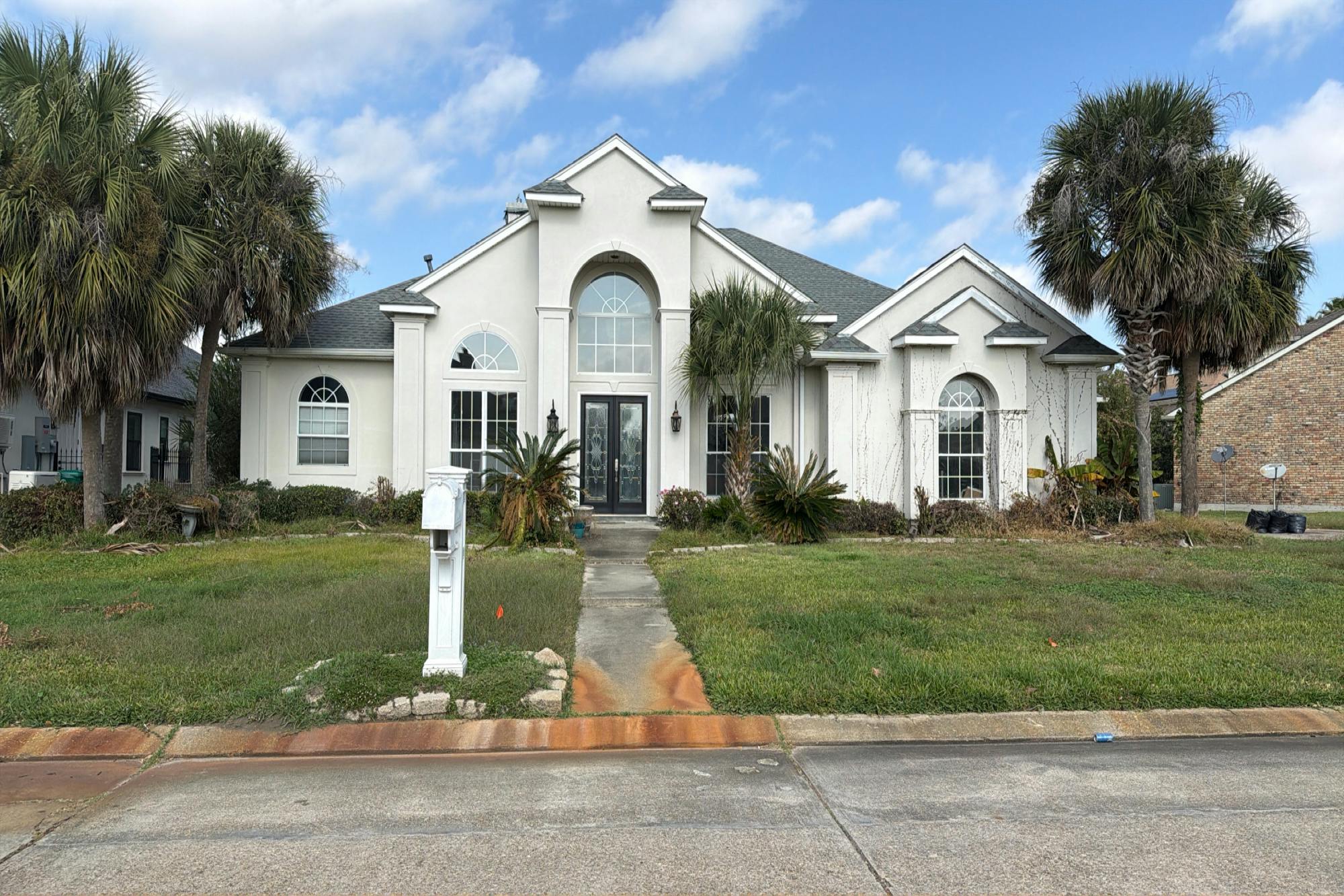 Lake Michigan Dr, Gretna, LA 70053