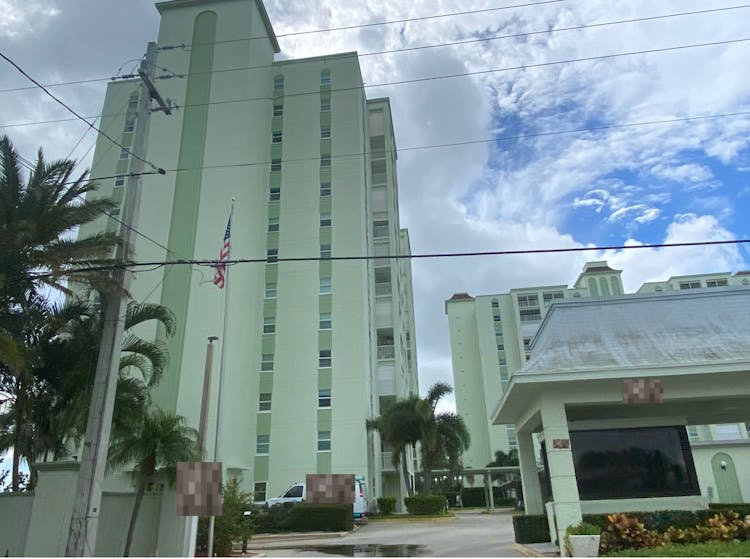 400 64th Ave, St Pete Beach, FL, 33706, USA