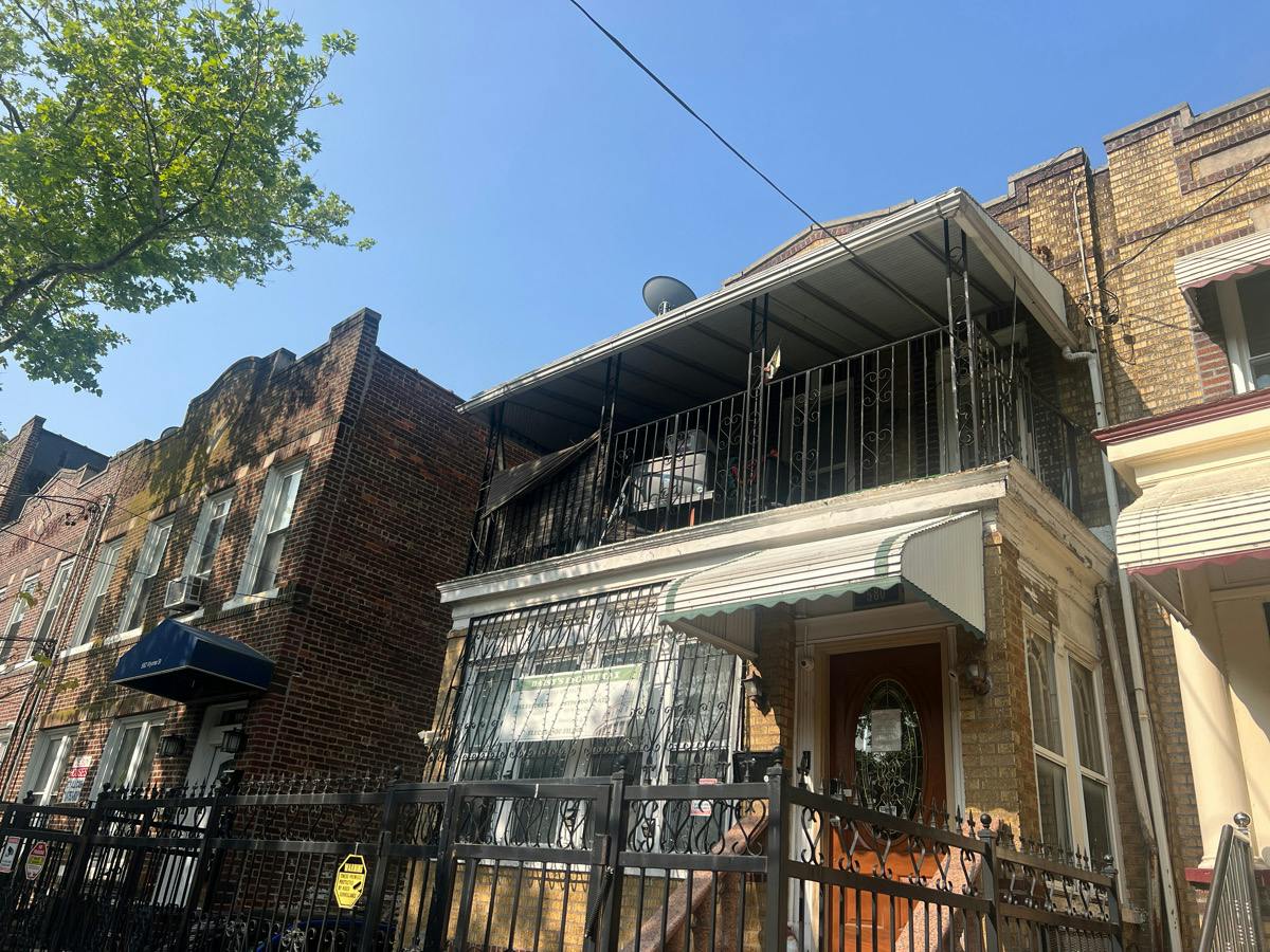 Wyona St, Brooklyn, NY 11207