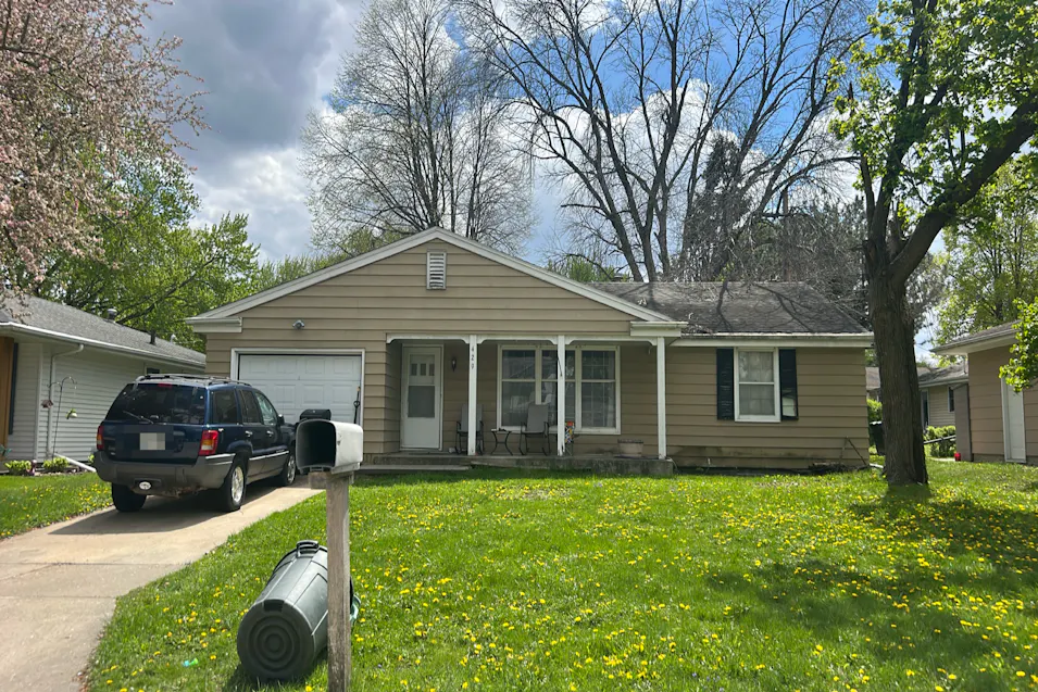 429 20th St SW Mason City, IA 50401, Cerro Gordo County