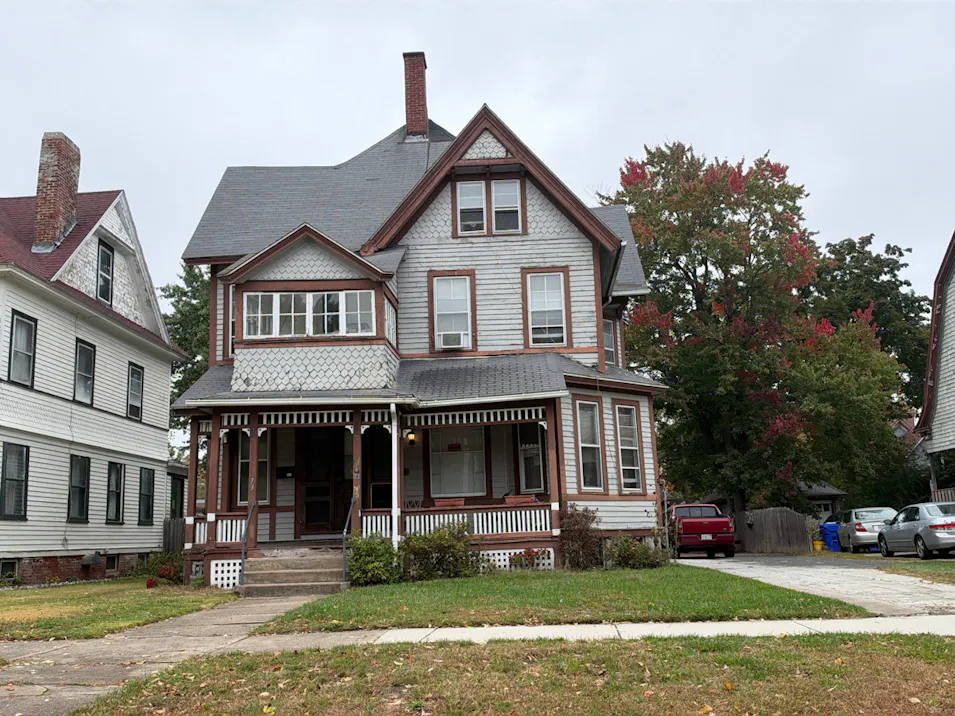 73 Dartmouth St Springfield, MA 01109, Hampden County