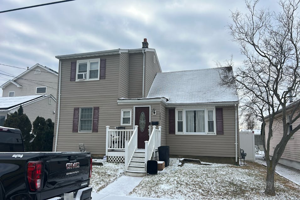 708 Park Ave Union Beach, NJ 07735, Monmouth County