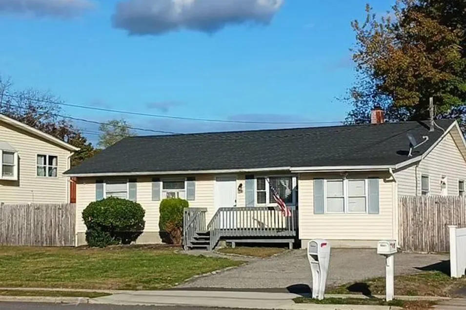 9 Eisenhower Road Centereach, NY 11720, Suffolk County