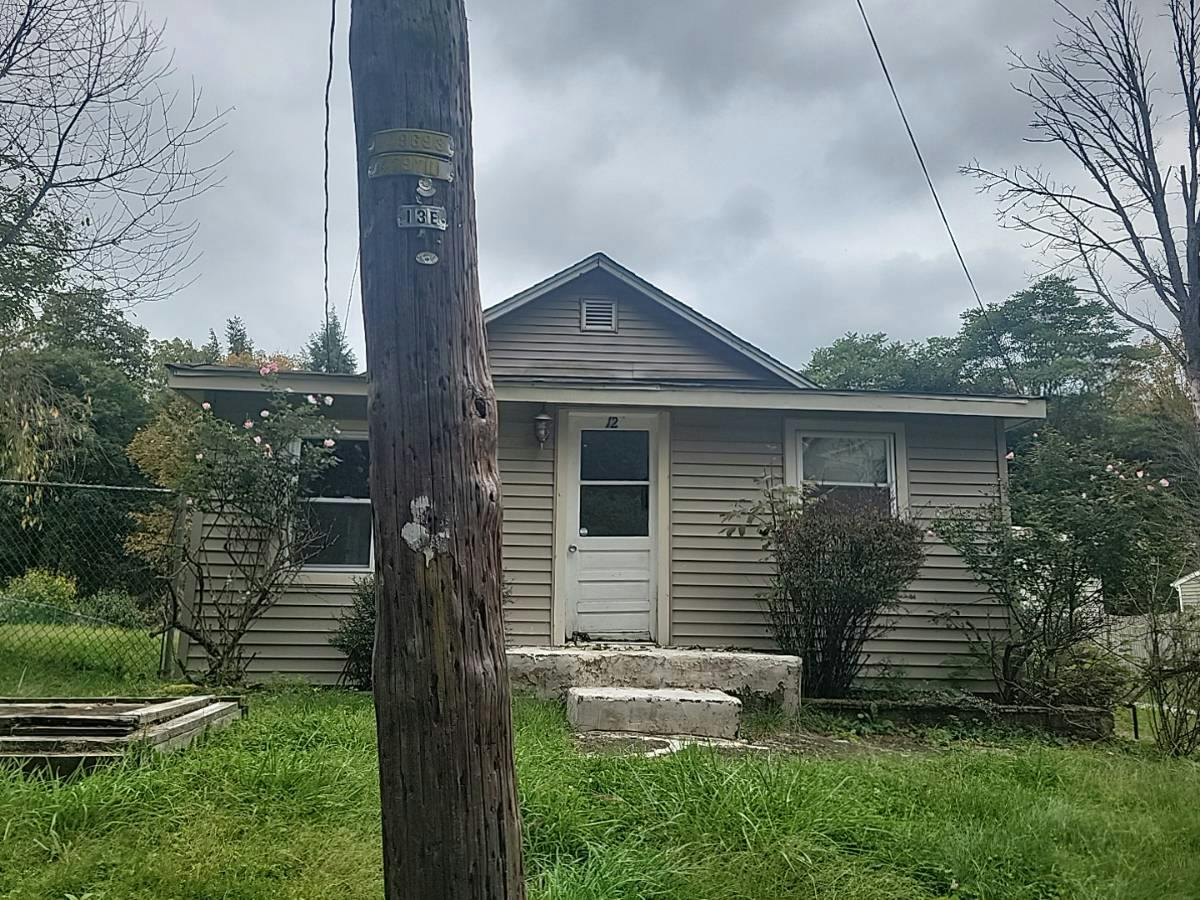 Dickerson Pl, Florida, NY 10921