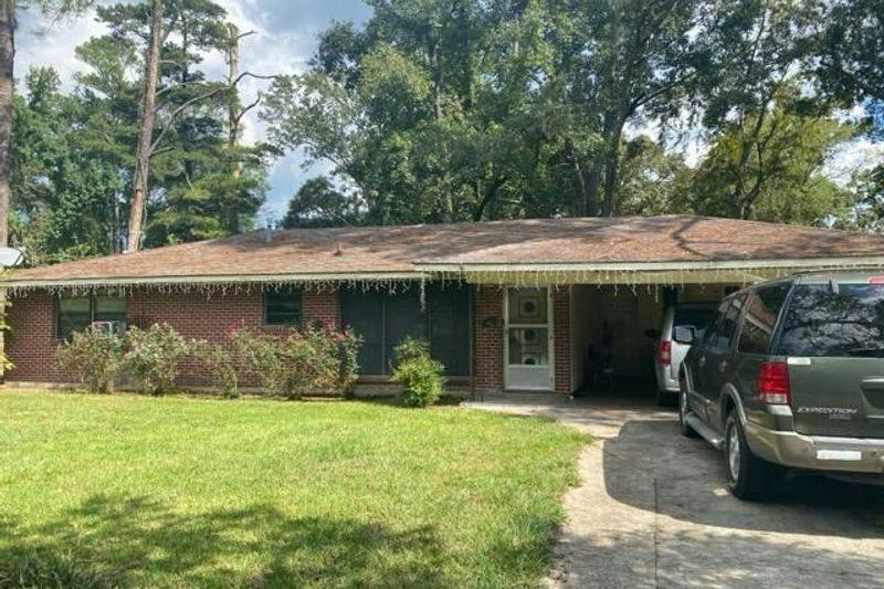 Ray Weiland Dr, Baker, LA 70714