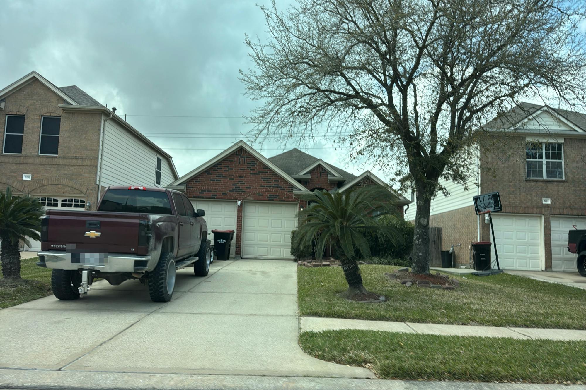 Forest Ranch Dr, Houston, TX 77049