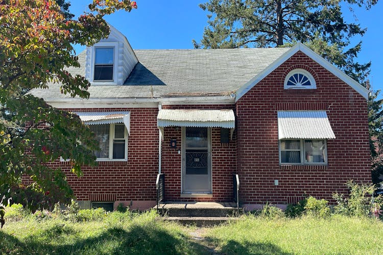 1328 Easton Rd Hellertown, PA 18055, Northampton County