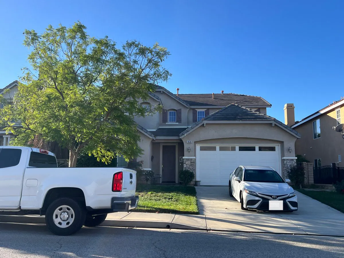 Castille Ln, Santa Clarita, CA 91350