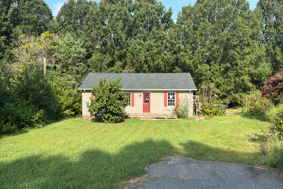 3702 Fieldcrest Cir NW Concord, NC 28027, Cabarrus County