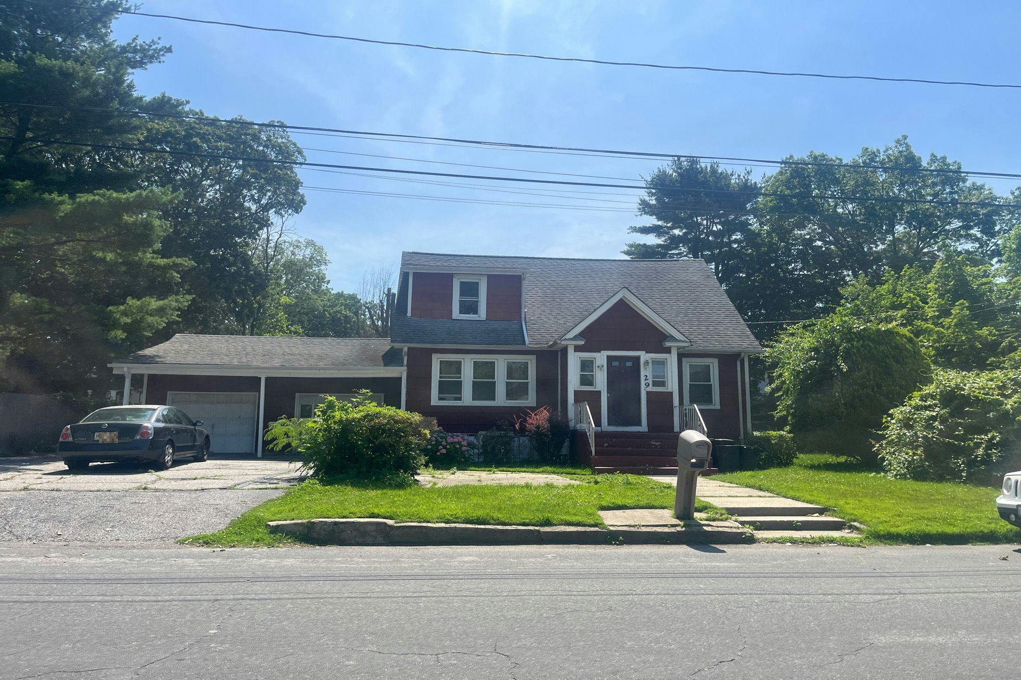 Duke St, Deer Park, NY 11729
