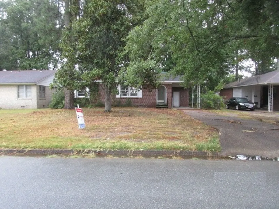 1810 W 32nd Ave Pine Bluff, AR 71603, Cleveland County