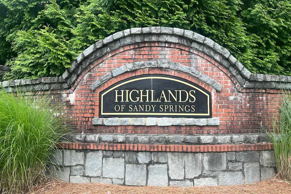7250 Glisten Avenue NE Sandy Springs, GA 30328, Fulton County