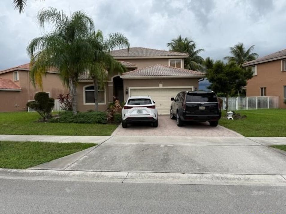 3745 Woodfield Ct Coconut Creek, FL 33073, Broward County