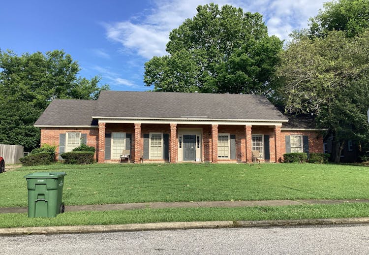 2616 Crossgate Trail Montgomery, AL 36117, Montgomery County