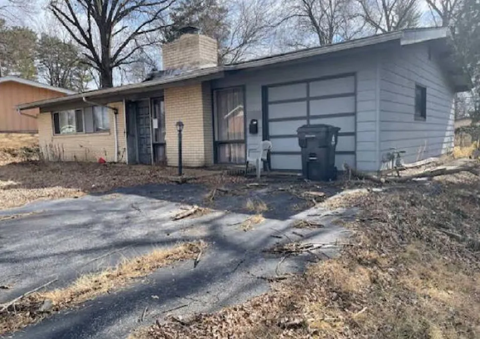 2480 Brook Dr Florissant, MO 63033, St. Louis County