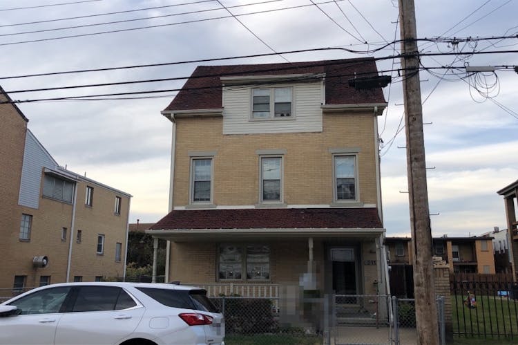 311 Catherine St Mc Kees Rocks, PA 15136, Allegheny County