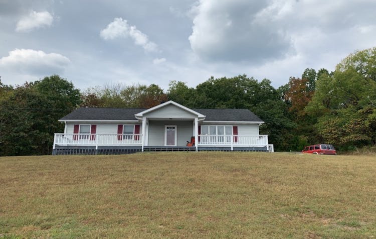 276 Cardinal Cir Cabins, WV 26855, Grant County