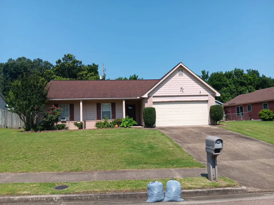 4477 Bishop Hills Dr Memphis, TN 38128, Shelby County