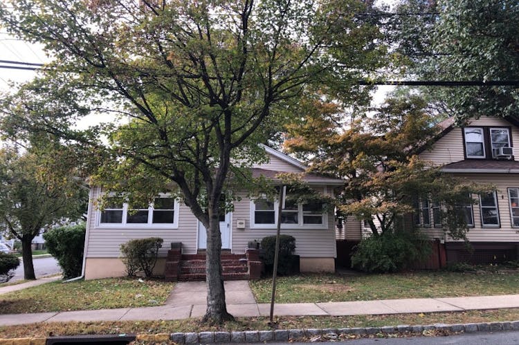 27 Tuscan St Maplewood, NJ 07040, Essex County
