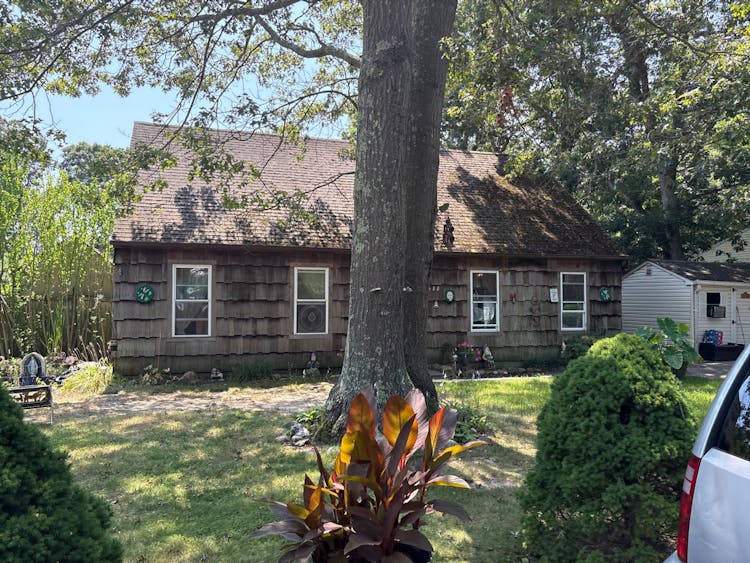 188 Mastic Blvd Mastic, NY 11950, Suffolk County