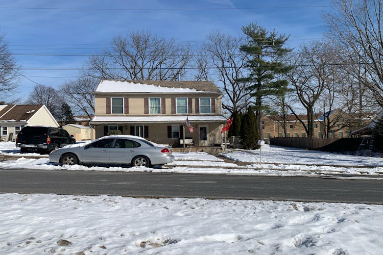 1206 Commonwealth Boulevard Reading, PA 19607, Berks County