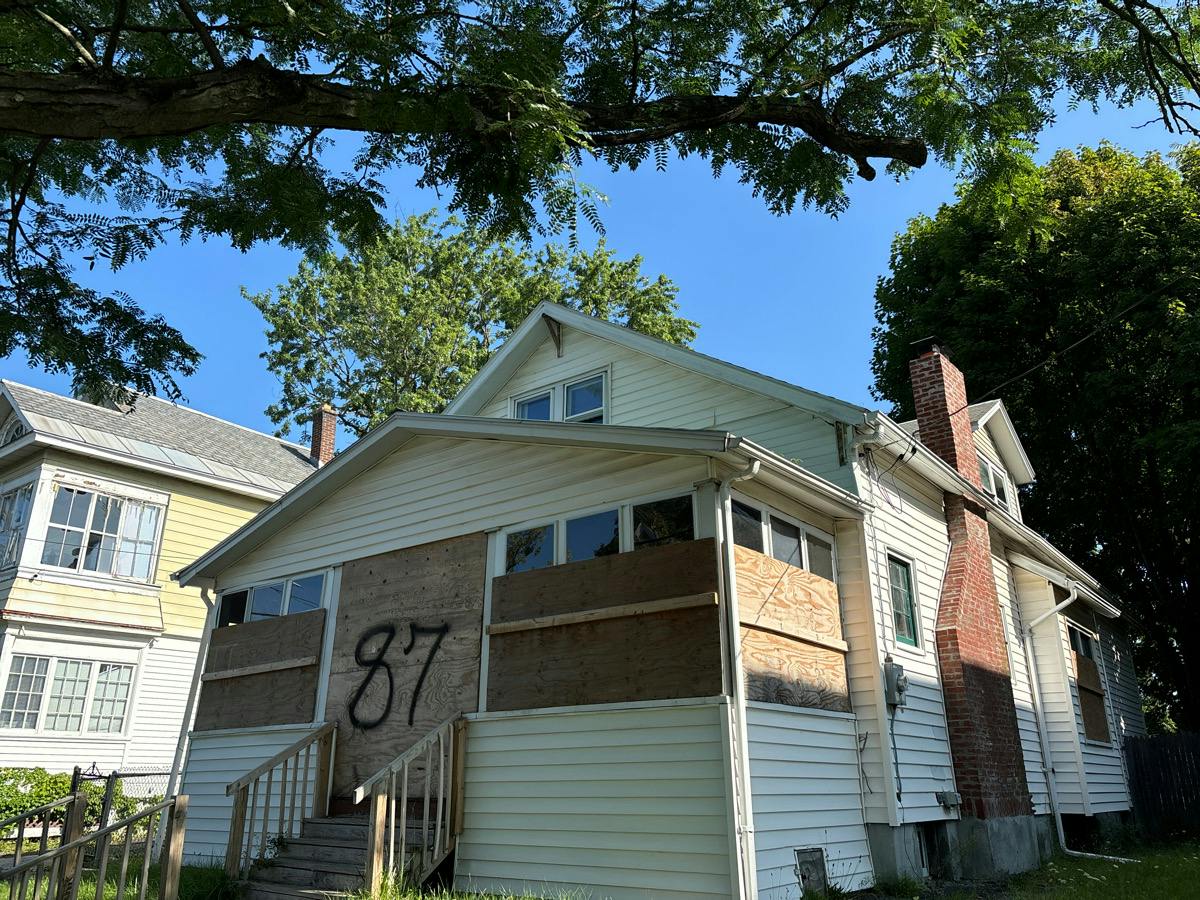 Kent St, Albany, NY 12206 #1