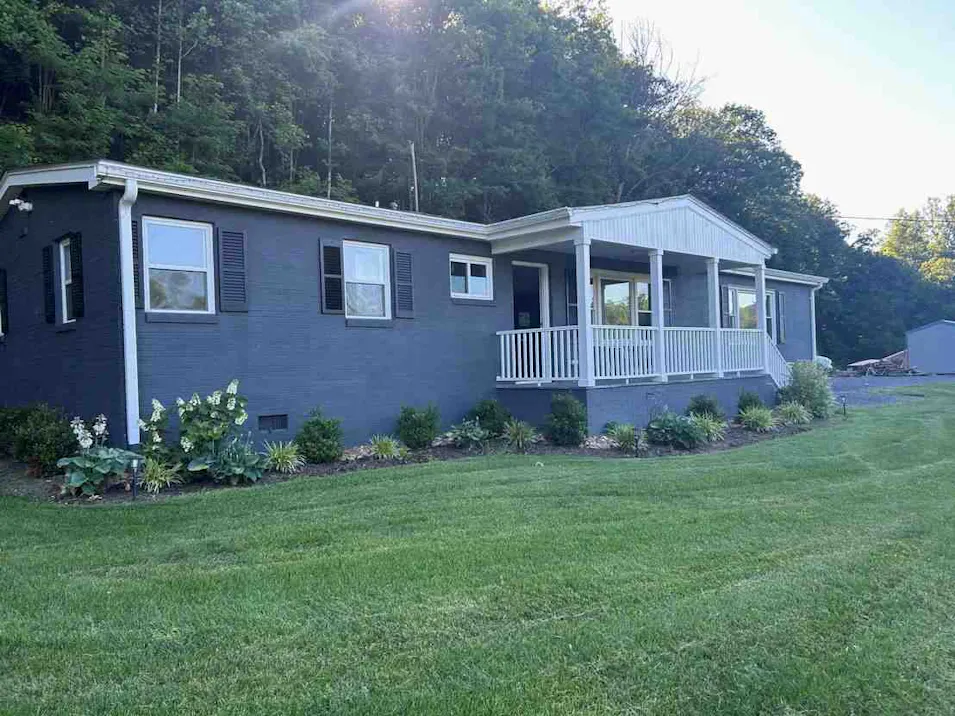 23133 Botetourt Rd Eagle Rock, VA 24085, Botetourt County