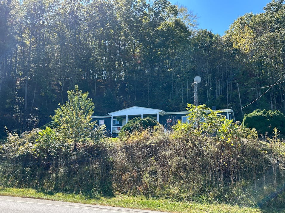 23133 Botetourt Rd Eagle Rock, VA 24085, Botetourt County