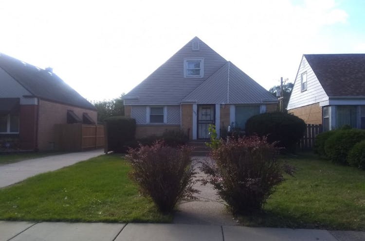 1682 State Line Road Calumet City, IL 60409, Cook County