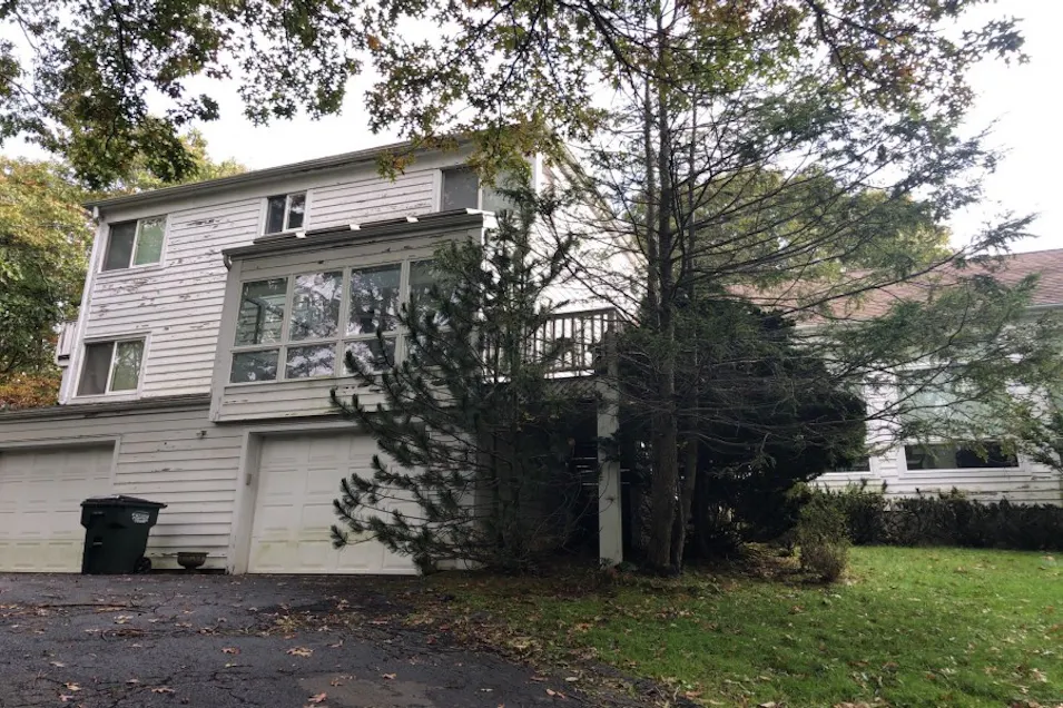60 Hillside Ave Sag Harbor, NY 11963, Suffolk County