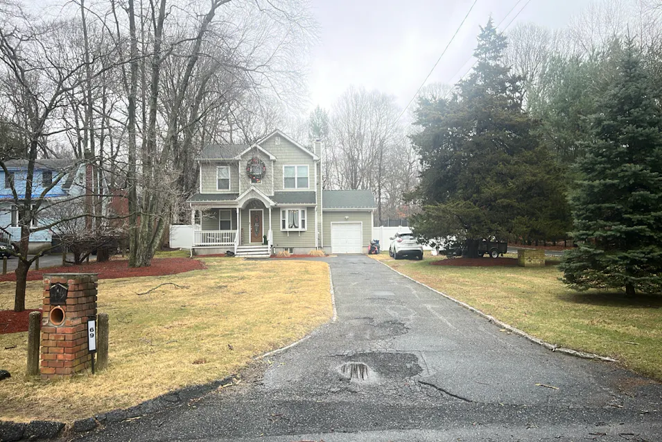 69 Oak Street Centereach, NY 11720, Suffolk County