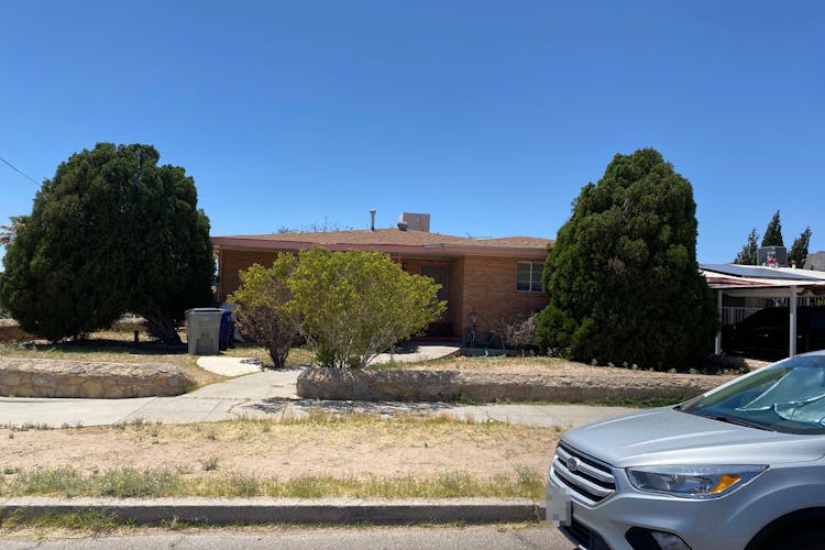 2401 Hawley Cir El Paso, TX 79903, El Paso County