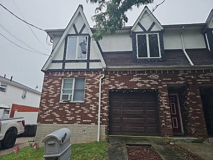 246 Virginia Ave Staten Island, NY 10305, Richmond County