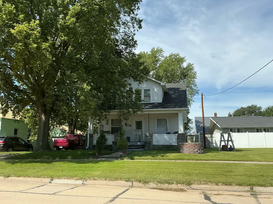 110 North West Street Plainview, NE 68769, Pierce County