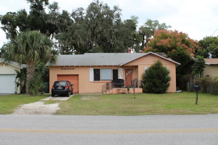 1007 Daytona Ave Holly Hill, FL 32117, Volusia County