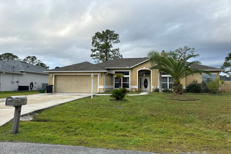 20 Roxanne Ln Palm Coast, FL 32164, Flagler County